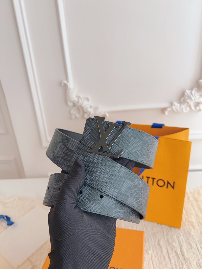 l0vis Vvtt0n belts